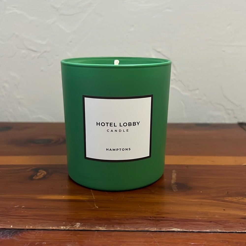 Brand New Hotel Lobby Hamptons Candle